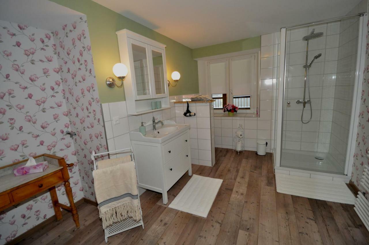 B&B Zum RossliZunzgen エクステリア 写真